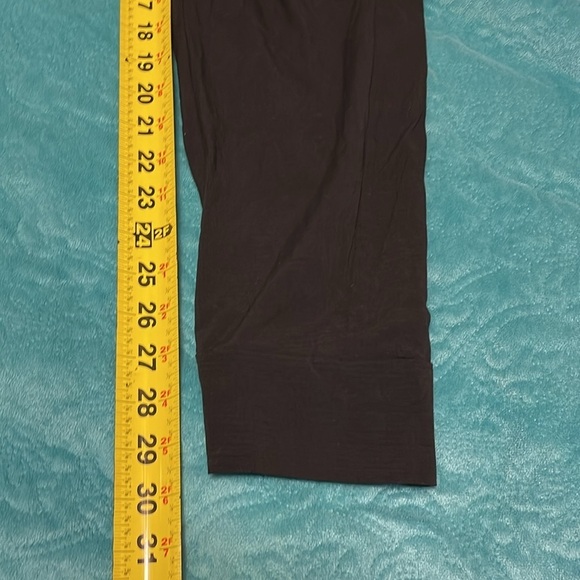 ATHLETA TREKKIE NORTH JOGGER women’s size 6T black, 3 zipper pockets tie waist - Picture 7 of 15